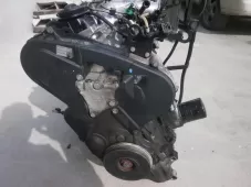Контрактный двигатель б/у на Citroen C5 I 4HX (DW12TED4/FAP) 2.2 Дизель, арт. 3386257 Контрактный двигатель б/у на Citroen C5 I 4HX (DW12TED4/FAP) 2.2 Дизель, арт. 3386257